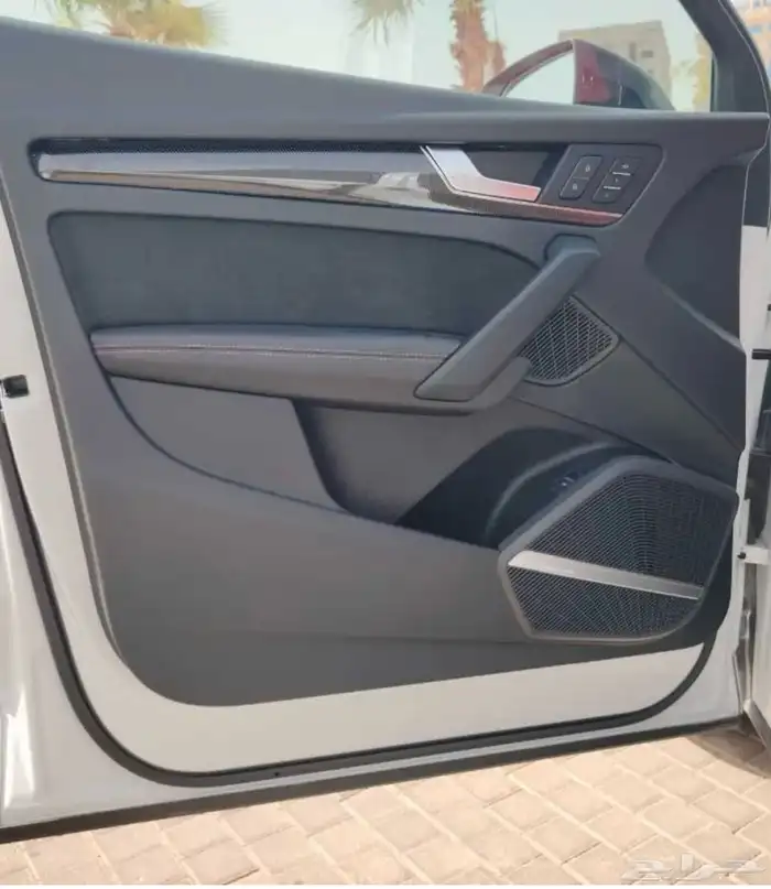 Audi SQ5 2023 الممشى 16 ألف سعودي 5