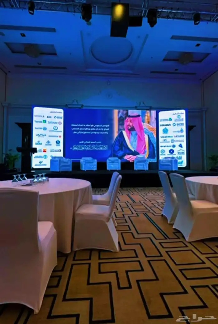 تاجير شاشات واضائات وسستم صوت وخشب 75