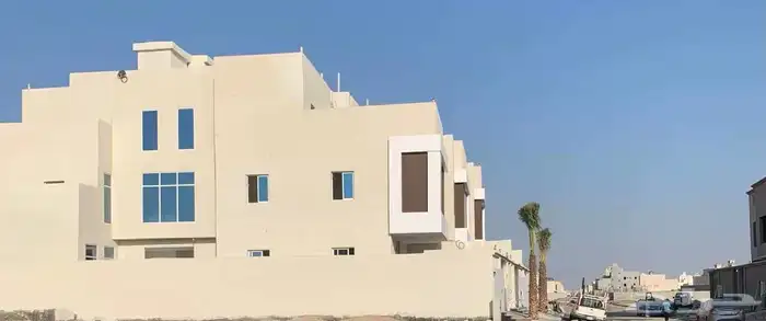 فيلا للبيع في جدة حي الزمرد طريق الملك سعود دورين ونصف 8