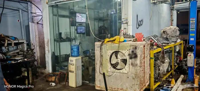ورشة للتقبيل صناعية الرواف موقع مميز 17