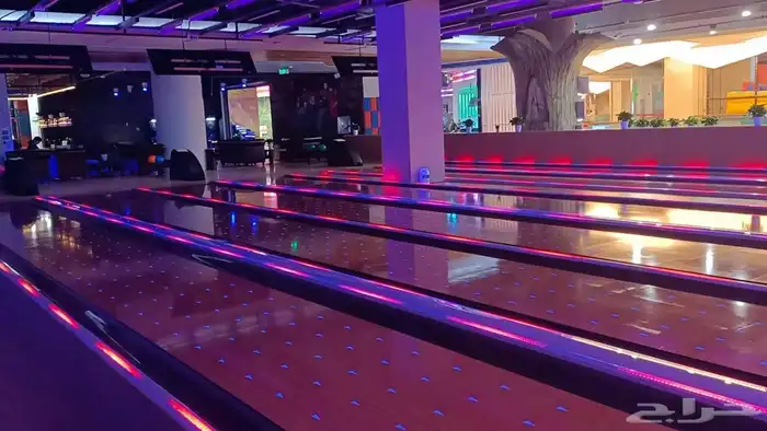 مشروع ترفيهي مربح   تجهيز بولينغ وملاهي وملاعب بادل بجودة عا 5
