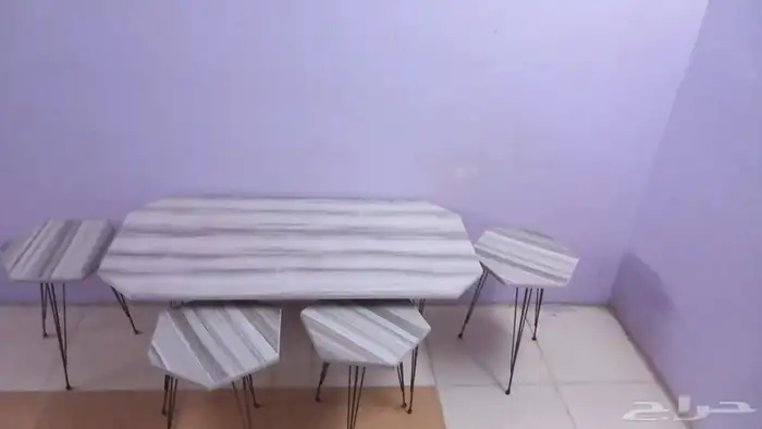 طاولة نظيفة 0