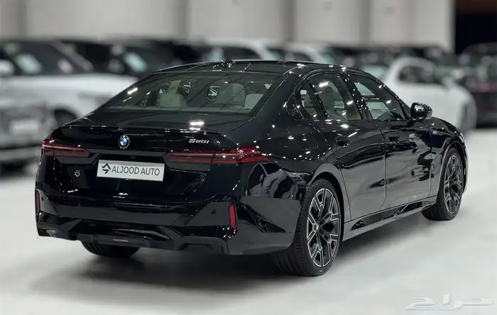 بي ام دبليو 520i kit M موديل 2026 فل كامل جديد . 5