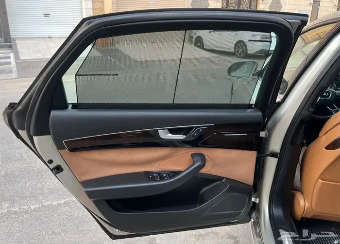 اودي A8 للبيع 13