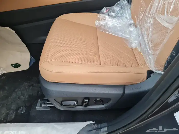لكزس NX350 CC 2025 14