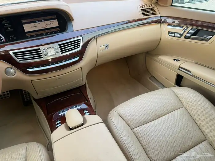 مرسيدس ( S350 ) الموديل 2010 ممشى قليل نظيفه 40