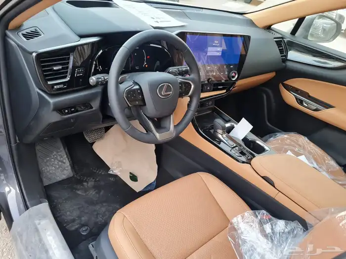 لكزس NX350 CC 2025 16