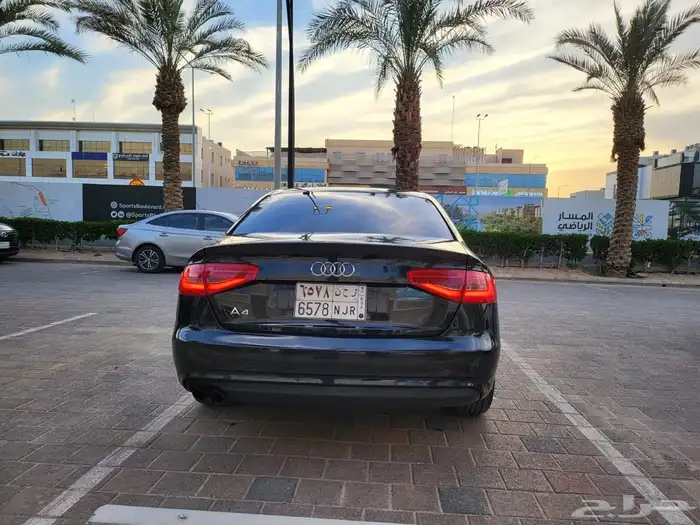 أودي A4 2014 نظيف للبيع أو البدل المناسب 0