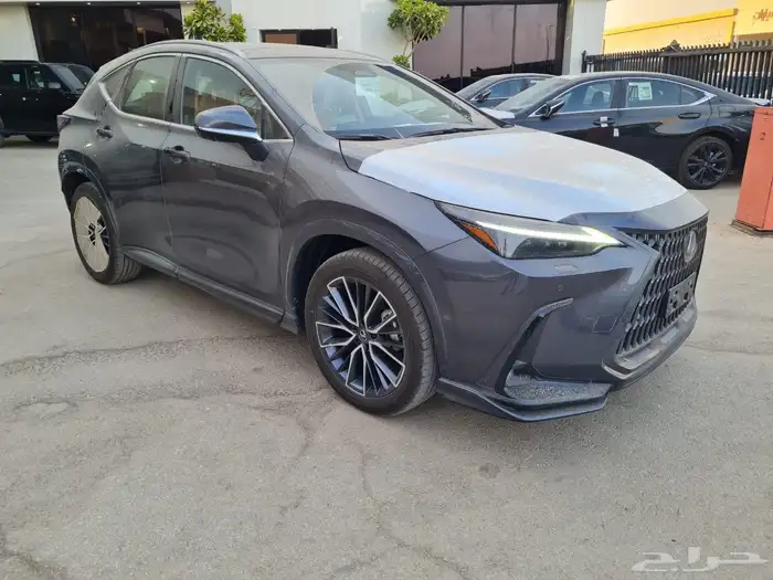 لكزس NX350 CC 2025 11