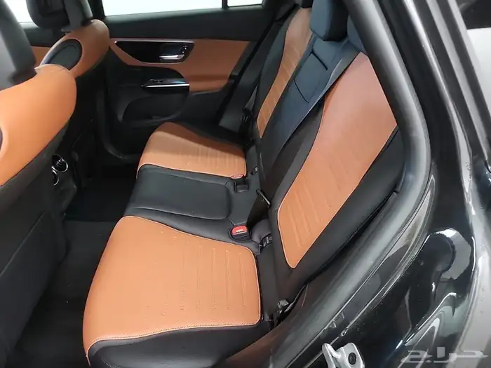مزاد- مرسيدس جي ال سي Mercedes GLC-Class GLC 300 موديل 2023 7