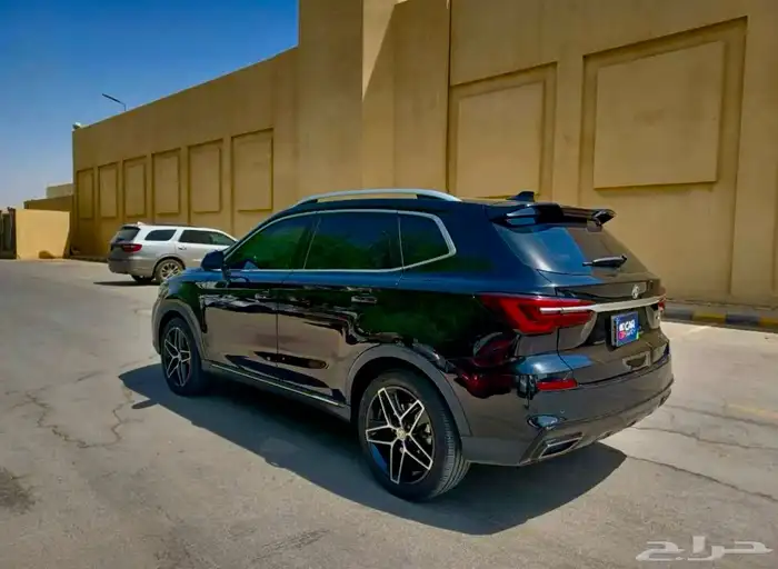 بحاله الوكاله MG RX5 performance كامل بضمان وصيانه وكيل 2023 1