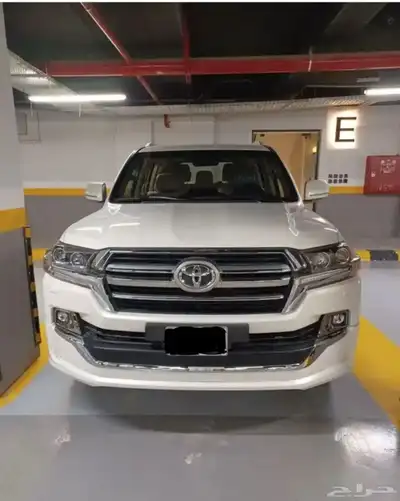 لاندكروزر مخزن للبيع 0
