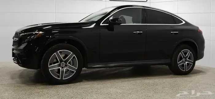 مرسيدس GLC300 كوبيه ممشى قليل بسعرر خيالي 1