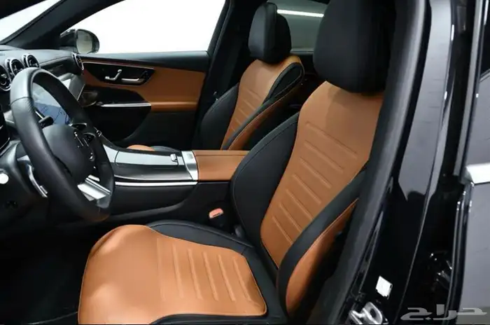 مرسيدس GLC300 كوبيه ممشى قليل بسعرر خيالي 4