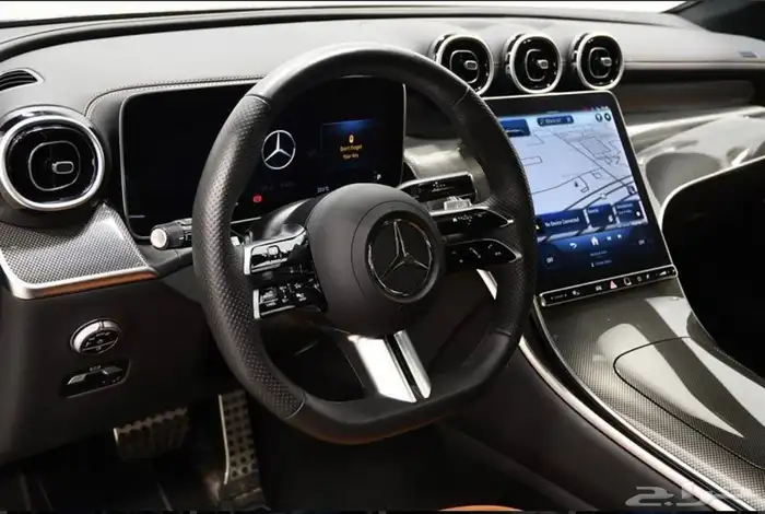 مرسيدس GLC300 كوبيه ممشى قليل بسعرر خيالي 3
