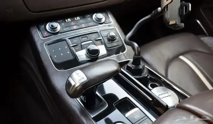 Audi A8L W12 9