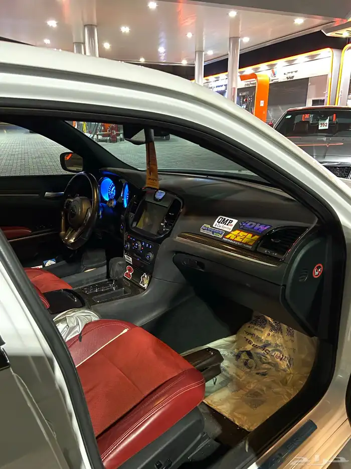 كرايسلر srt 22