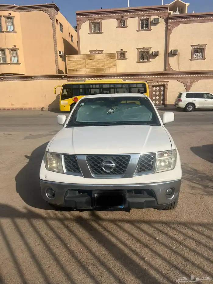 نيسان 4