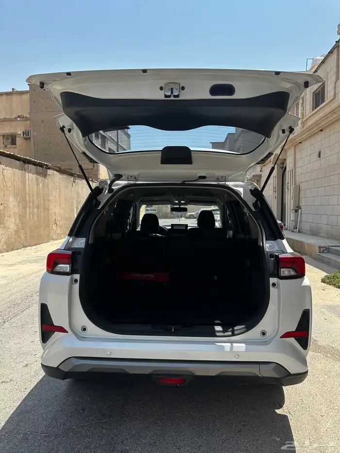 Toyota veloz 2024 7