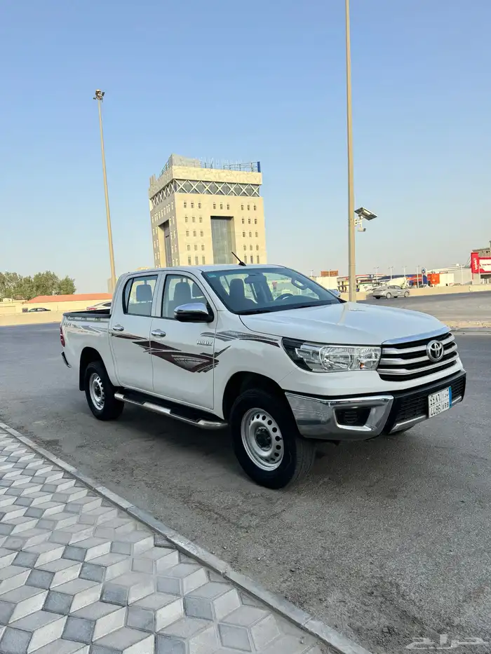 هايلكس 2019 دبل بنزين 6