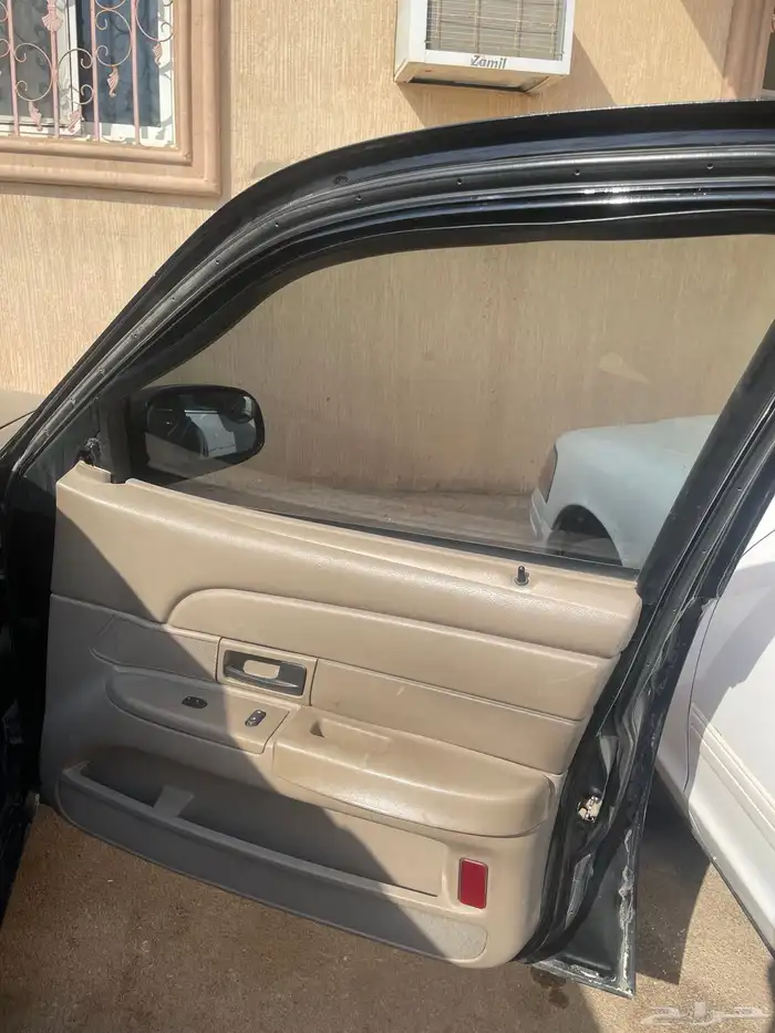 فورد فكتوريا 2004 16