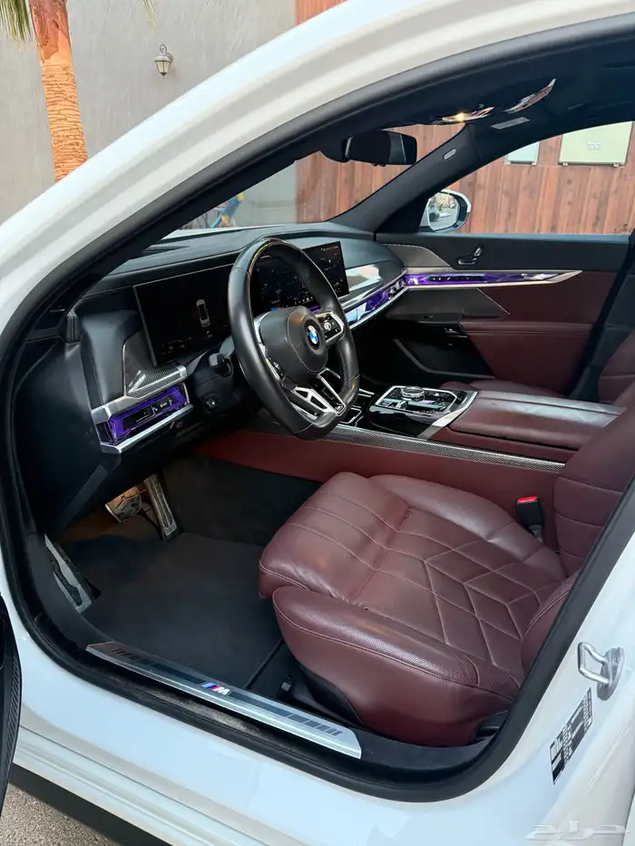 بي ام دبليو LI735 2024 M KIT 18
