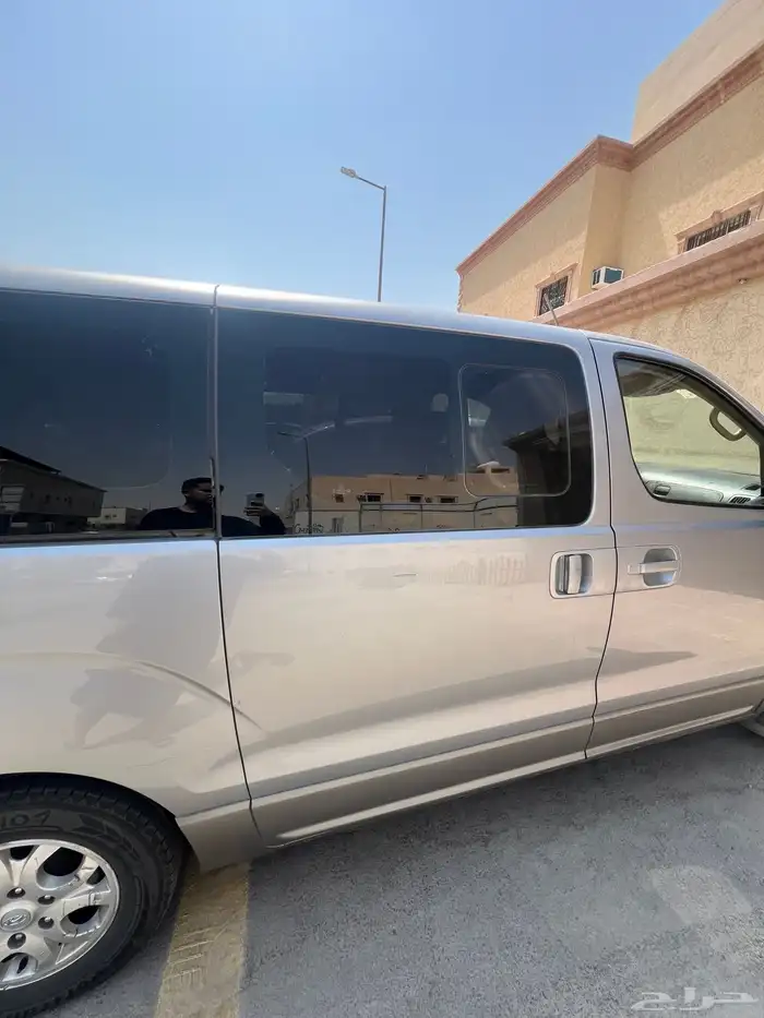 فان H1 هيونداي 4