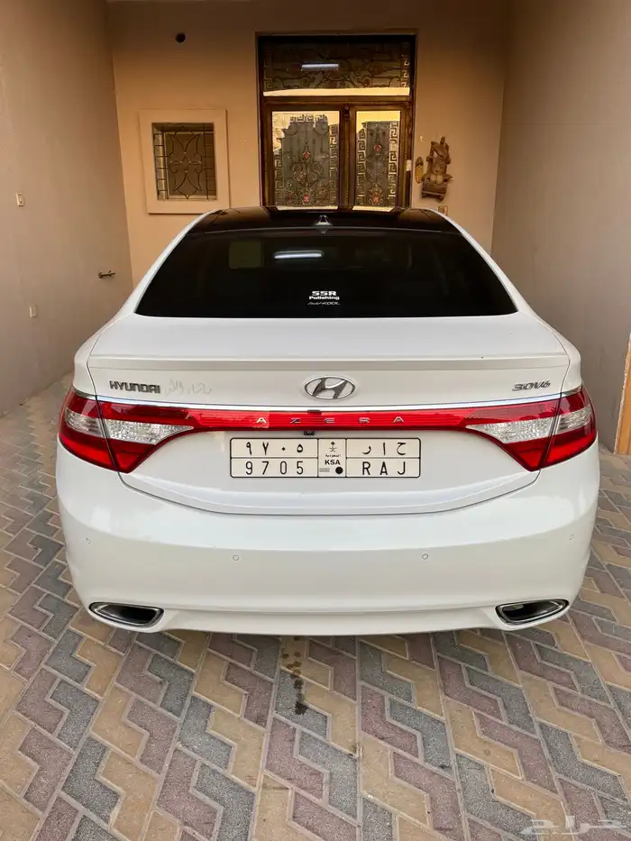 هيونداي ازيرا 2013 V6 على الشرط 5