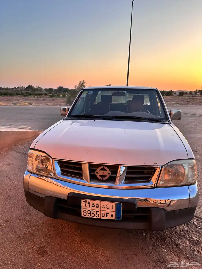 نيسان ددسن 2010 5