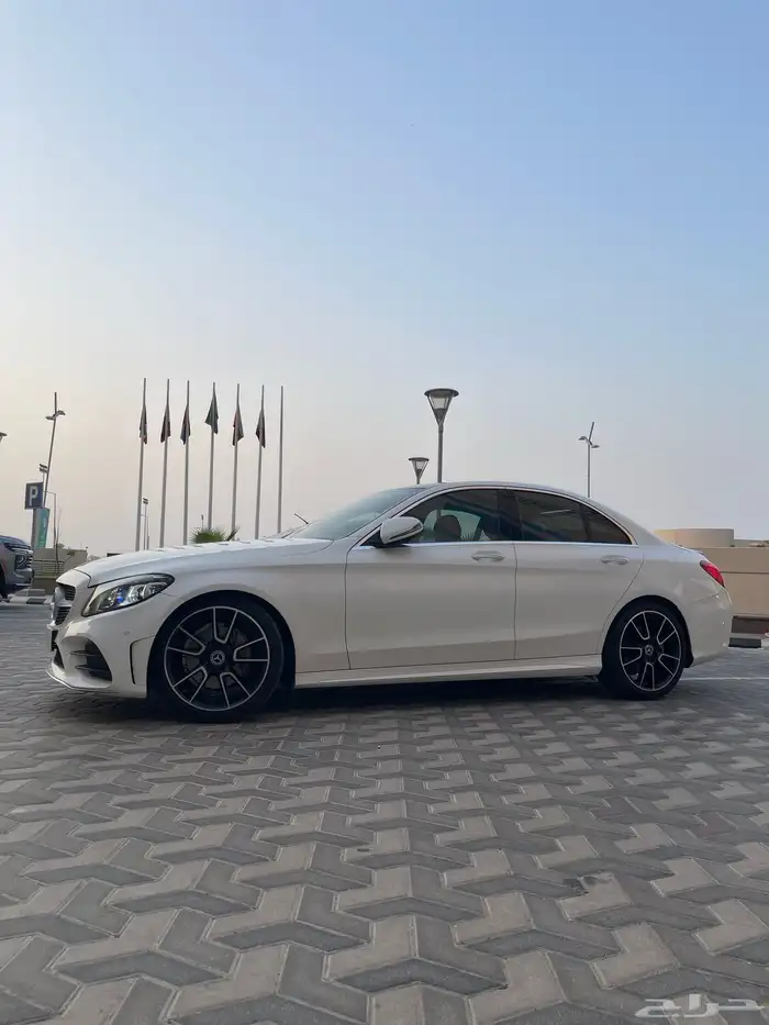 مرسيدسC200 AMG 2019 جفالي زرار فل كامل قمة في النظافة 48