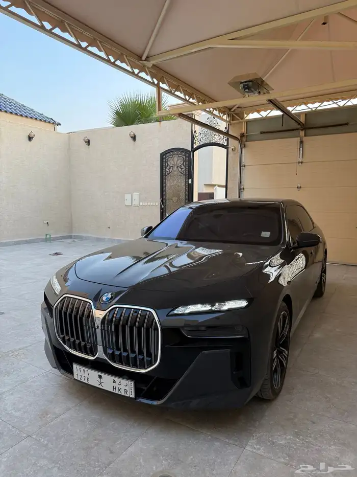 BMW 735 بي ام دبليو 1