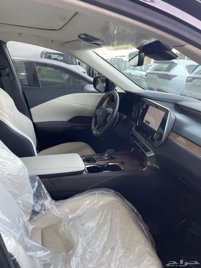 لكزس 2024 RX 350 العداد 38 ألف كيلو فقط 7