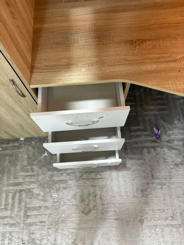 سرير علوي ومكتب 3