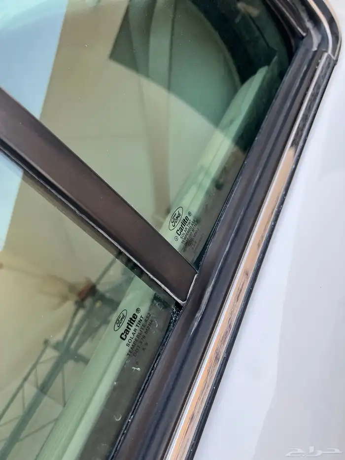 فورد فكتوريا ممشى 90 ألف 7