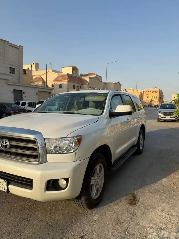تويوتا سكويا 2015 0