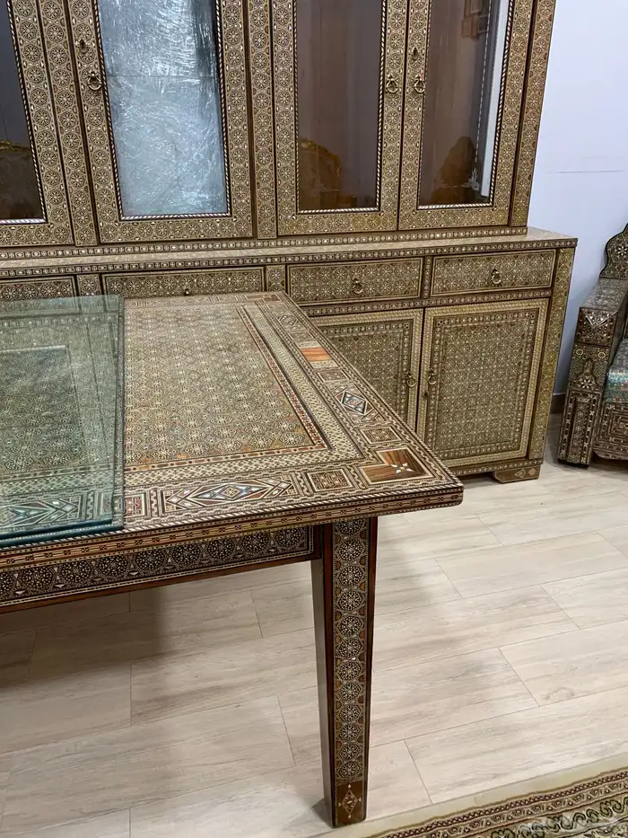 طاولة طعام دمشقي موزاييك مطعم بالصدف انتيك وقطعتين فاترينا 8