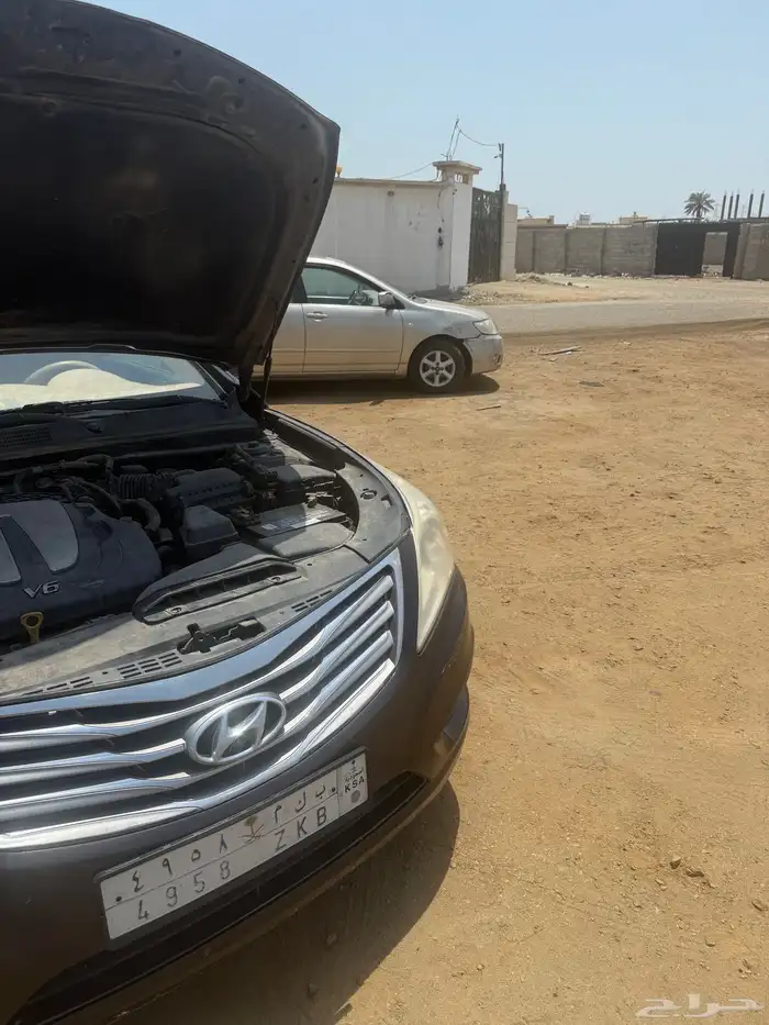 هونداي أزيرا 2012 1