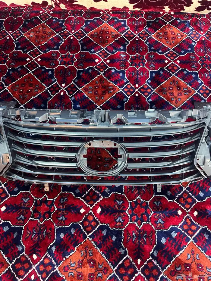 شبك لكزس Es 350 اصلي نظيف 0