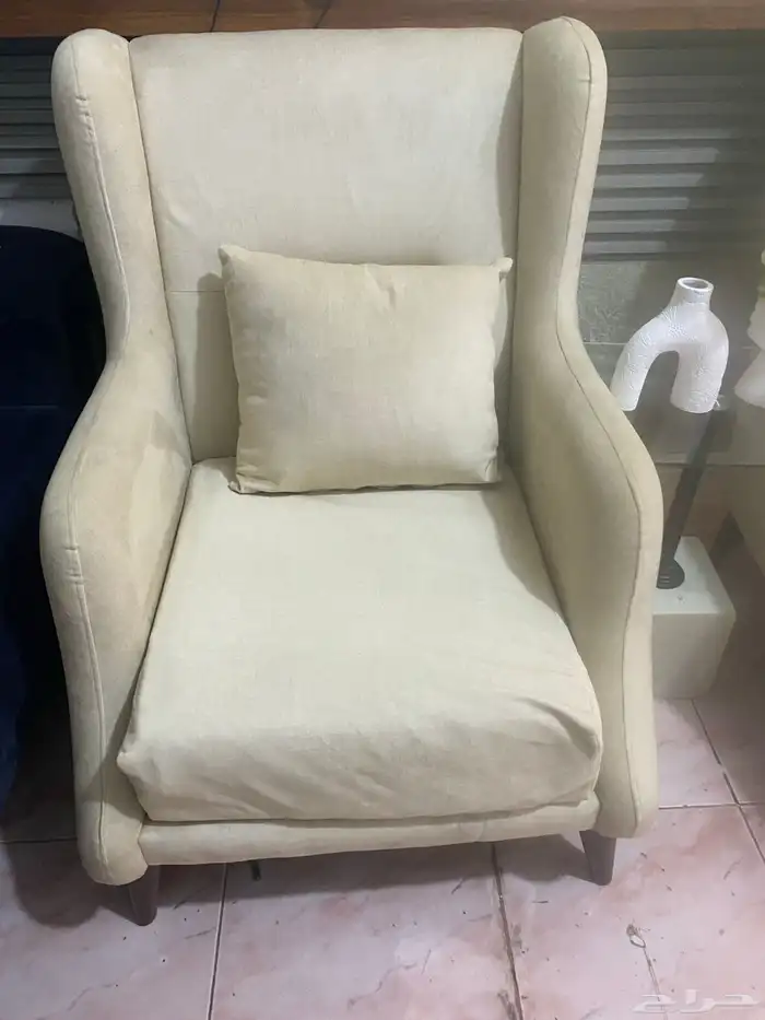 2كسري كنب بيج 4طولات 2كبير 2صغير 5