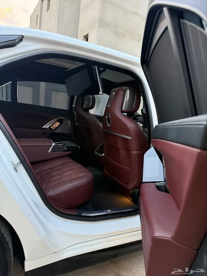 بي ام دبليو LI735 2024 M KIT 22