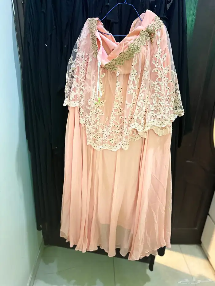 فساتين 1