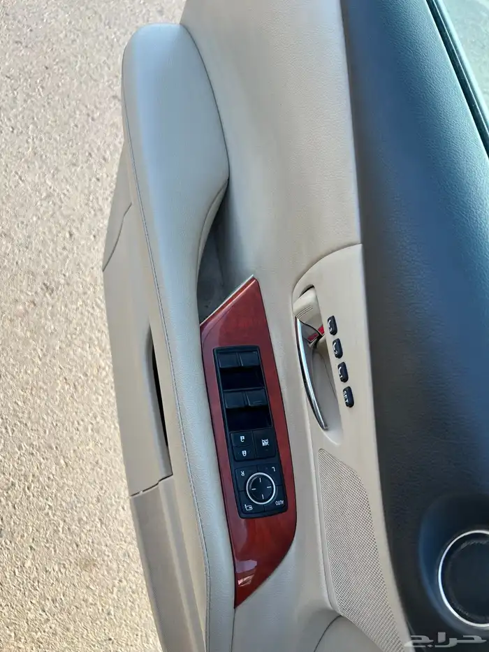 للبيع لكزس RX 350 مديل 2011 15