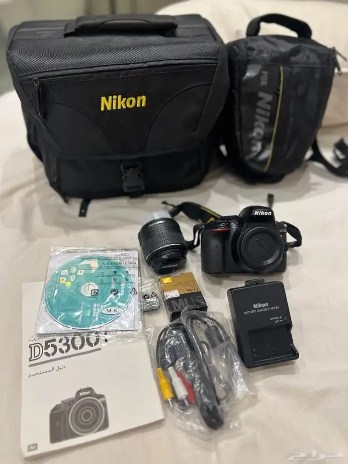 للبيع كاميرا Nikon D5300 0