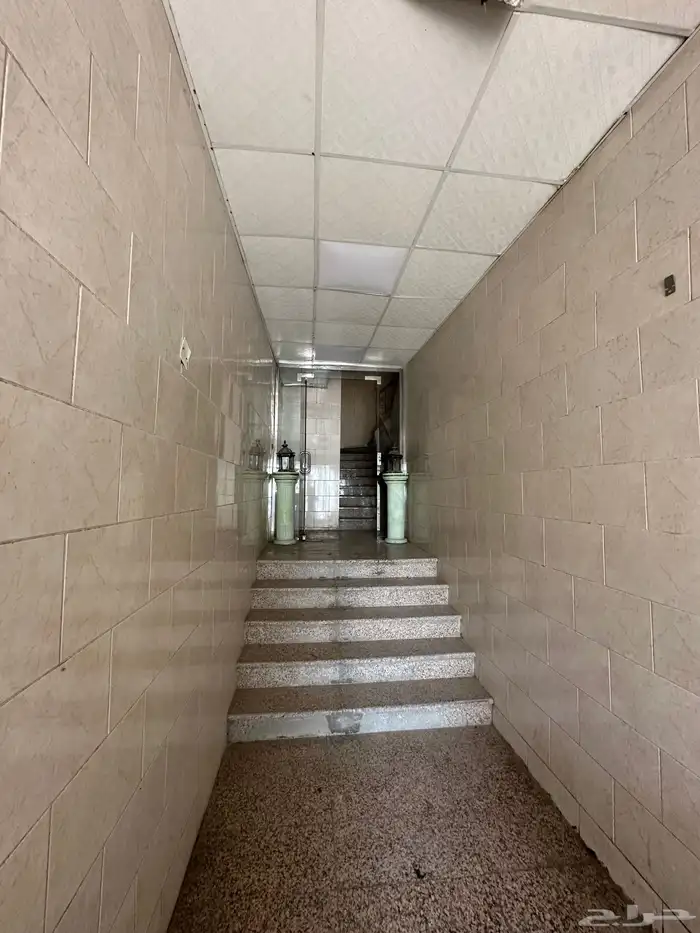 مكاتب للايجار الشوقية شارع بن جبير 1