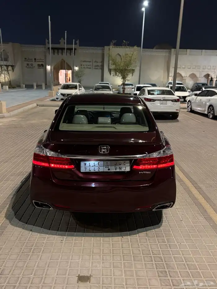 هوندا اكورد 4