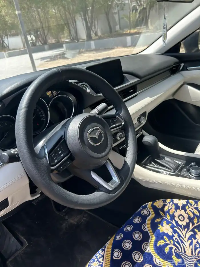 مازدا 6ممشى قليل نص فل موديل 2020 9