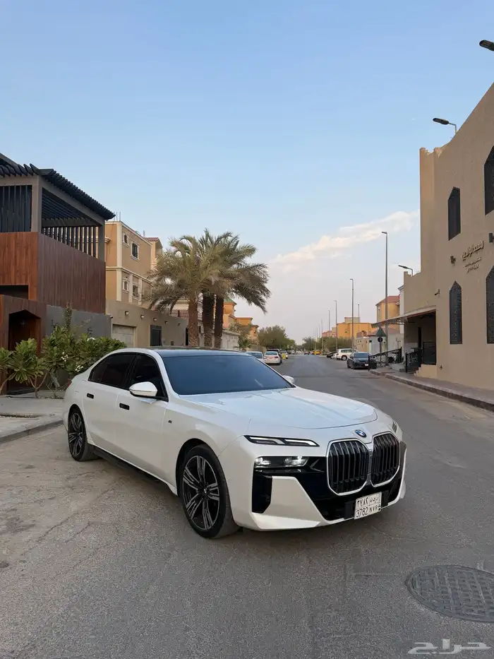 بي ام دبليو LI735 2024 M KIT 6
