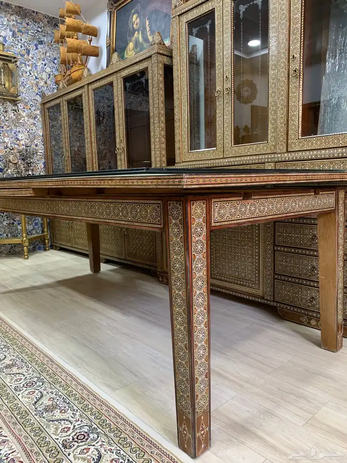 طاولة طعام دمشقي موزاييك مطعم بالصدف انتيك وقطعتين فاترينا 7