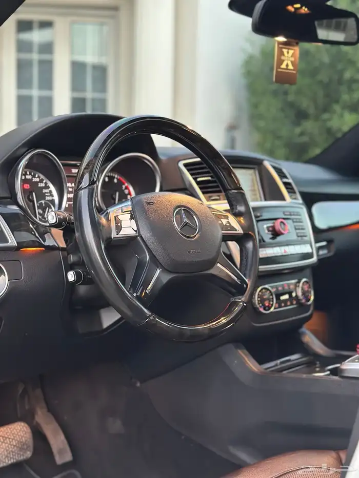 للبيع مرسيدس ML500 2013 فل كامل 11