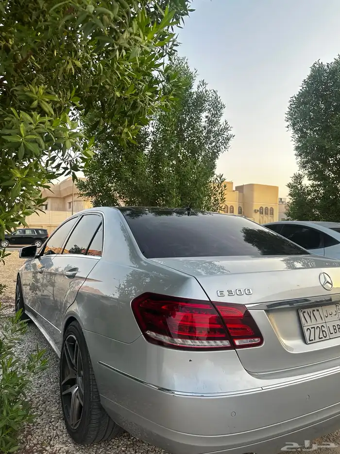 مرسيدس e300 ممشى قليل 1